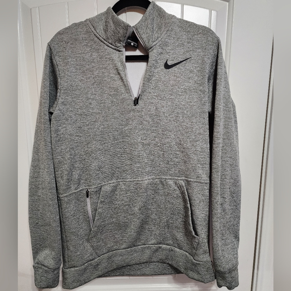 Nike Pullover Hoodie